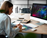 Онлайн-курсы по трейдингу в 2025 году