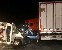 13 человек пострадали и двое погибли в Омской области в ДТП с микроавтобусом