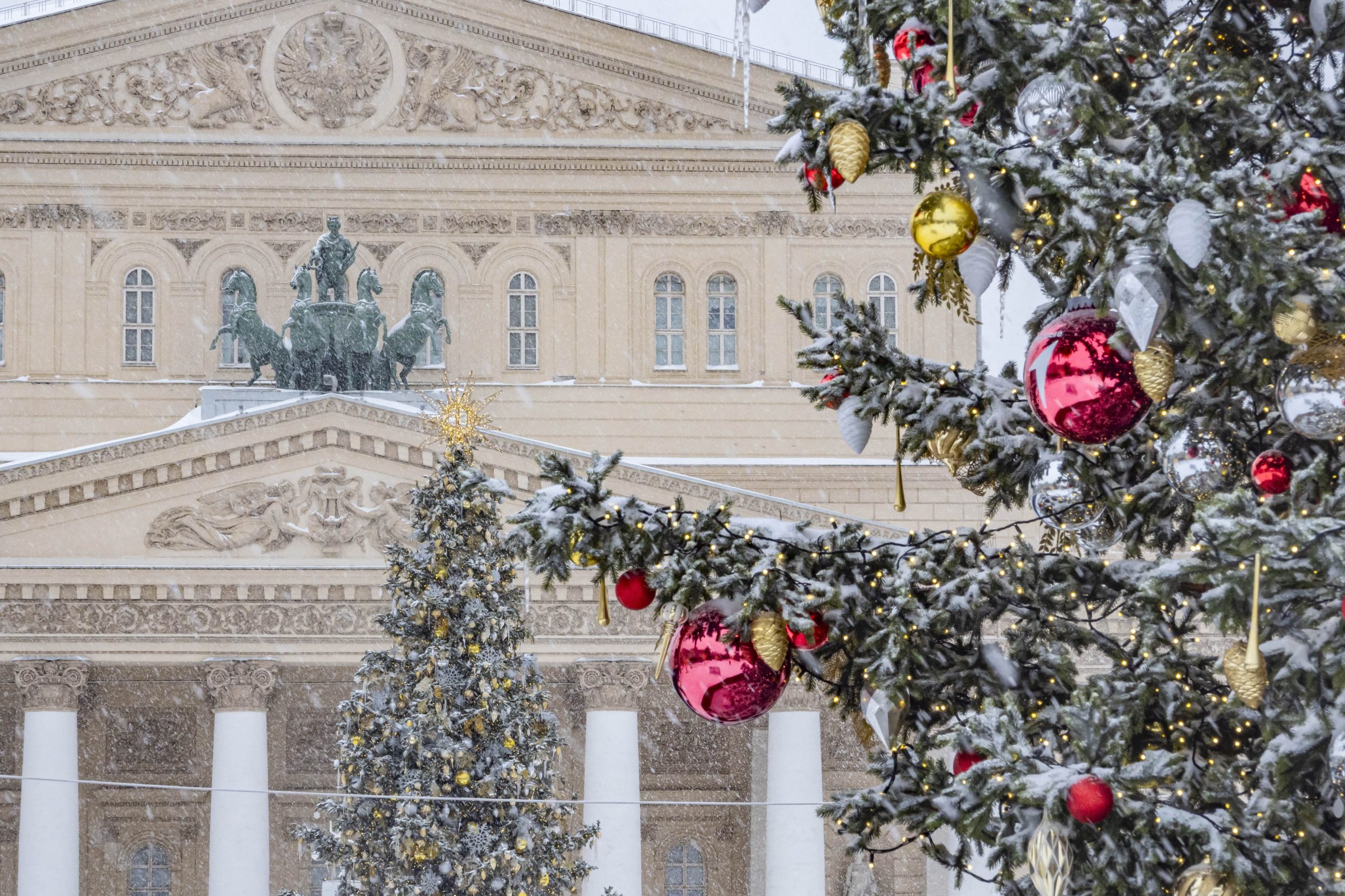 большой театр-min