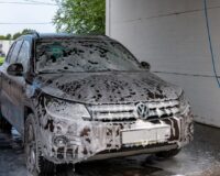 Как дёшево помыть машину: эксперты назвали 3 главные ошибки автомобилистов