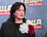 Лариса Гузеева-min