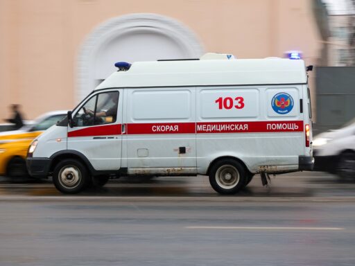 Мумия мужчина найдена в Петербурге после прорыва трубы в жилом доме