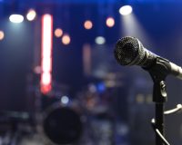 Музыка микрофон