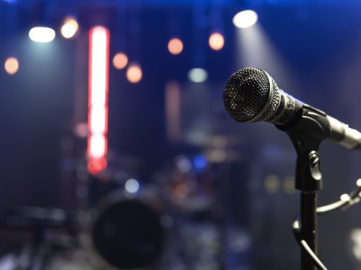 Музыка микрофон