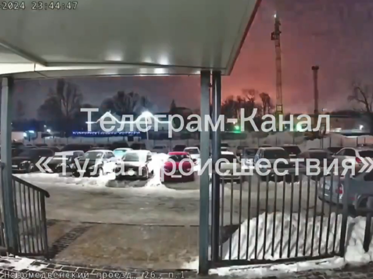 Появилось видео сбитого над Тулой силами ПВО украинского беспилотника