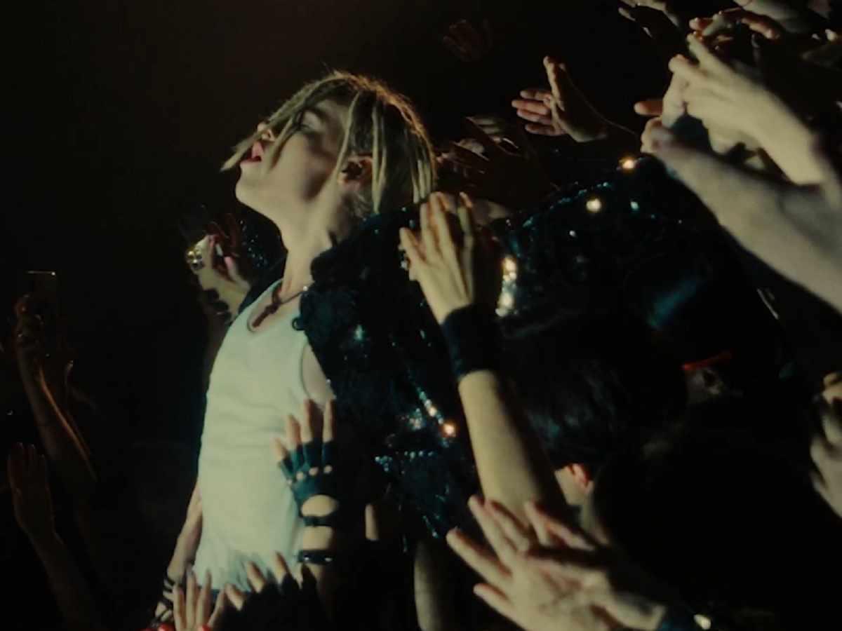 В МВД рассказали о проверке тульского певца SHAMAN на ЛГБТ*-пропаганду