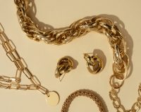 Золотые украшения