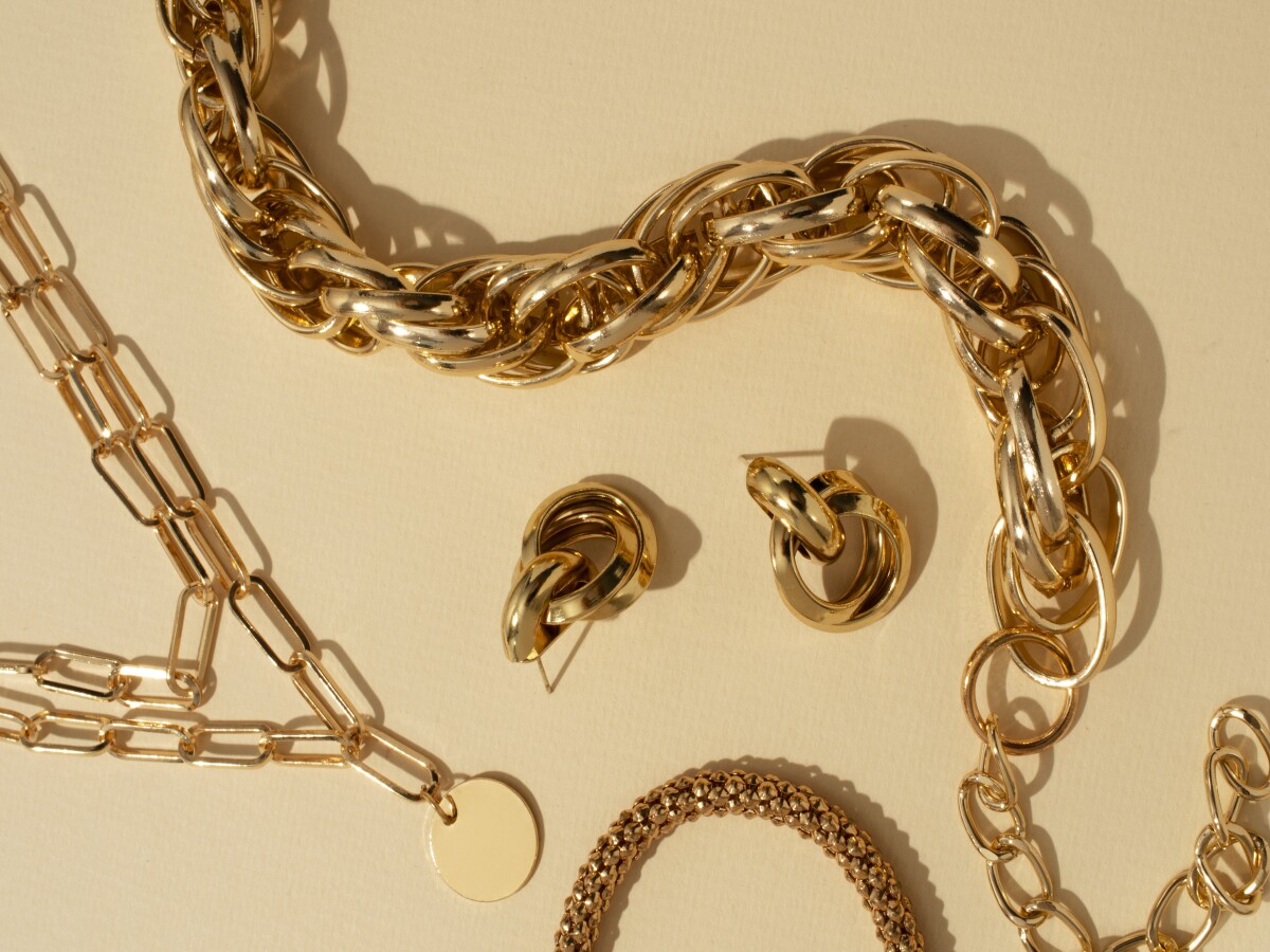 Золотые украшения