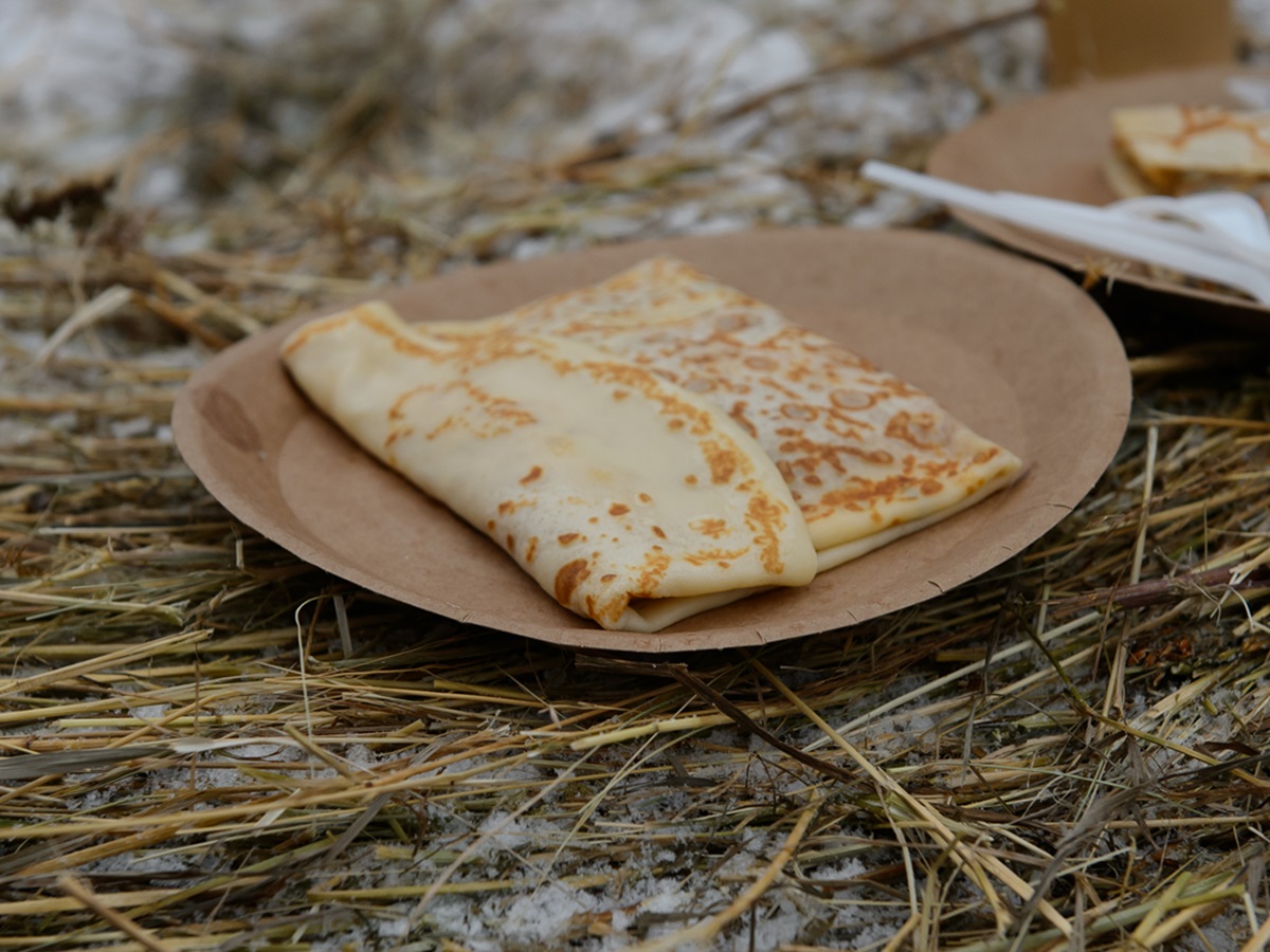 10 минут и всё готово: рецепт необычных блинчиков на Масленицу — так готовили наши бабушки