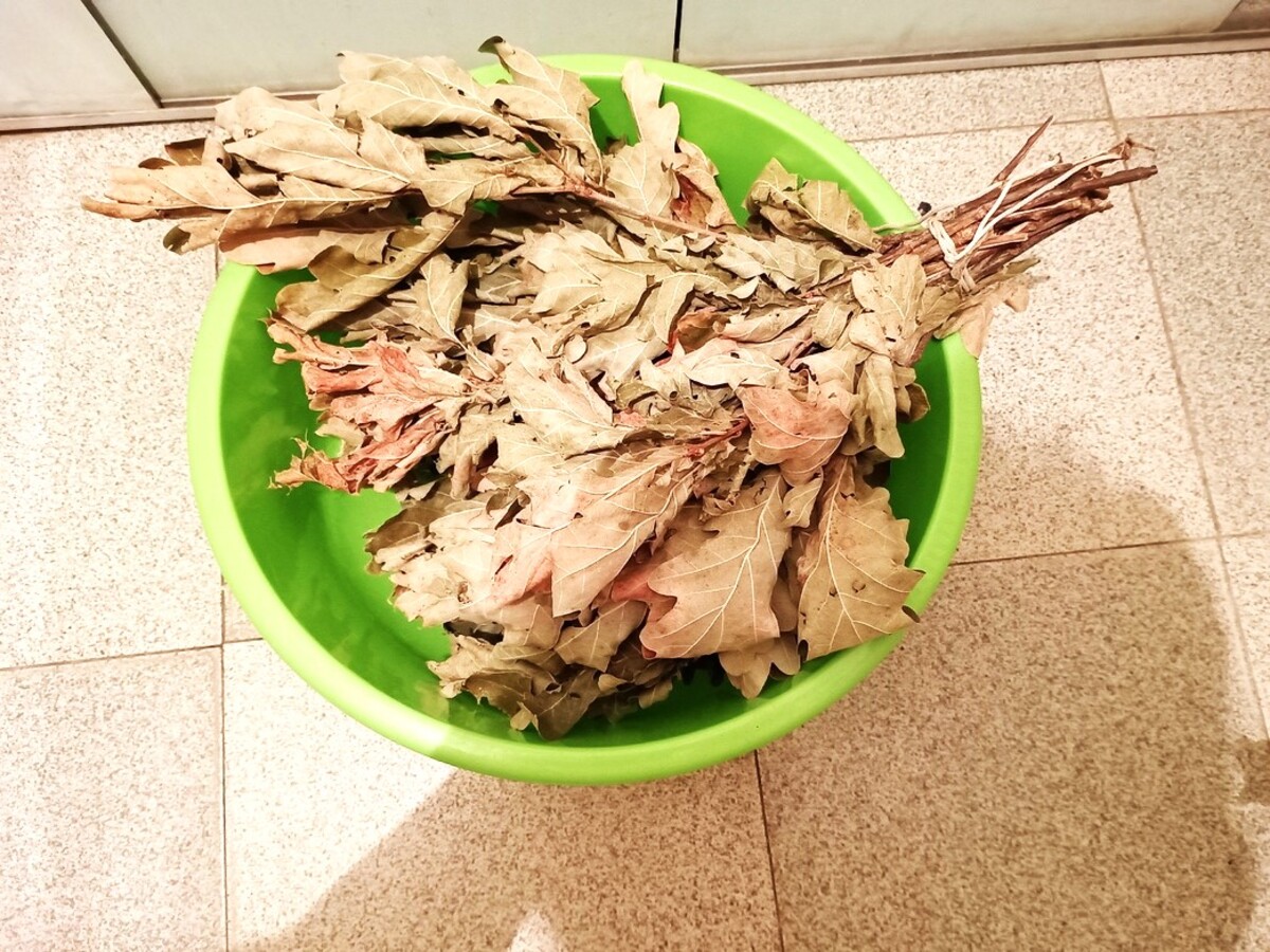 В Великом Новгороде 18-летний молодой человек обокрал друга в сауне