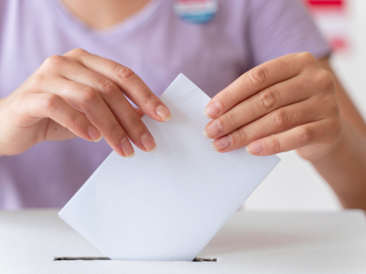 В день выборов буду в Смоленской области. Как мне стать избирателем