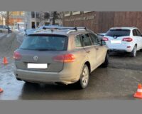 В Тамбове на парковке у торгового центра Volkswagen Touareg сбил мужчину