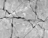 Бастрыкин инициировал проверку по жалобе жильцов разрушающегося дома в Астрахани