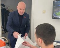 Евгений Иванов поздравил бойцов с Днем защитника Отечества