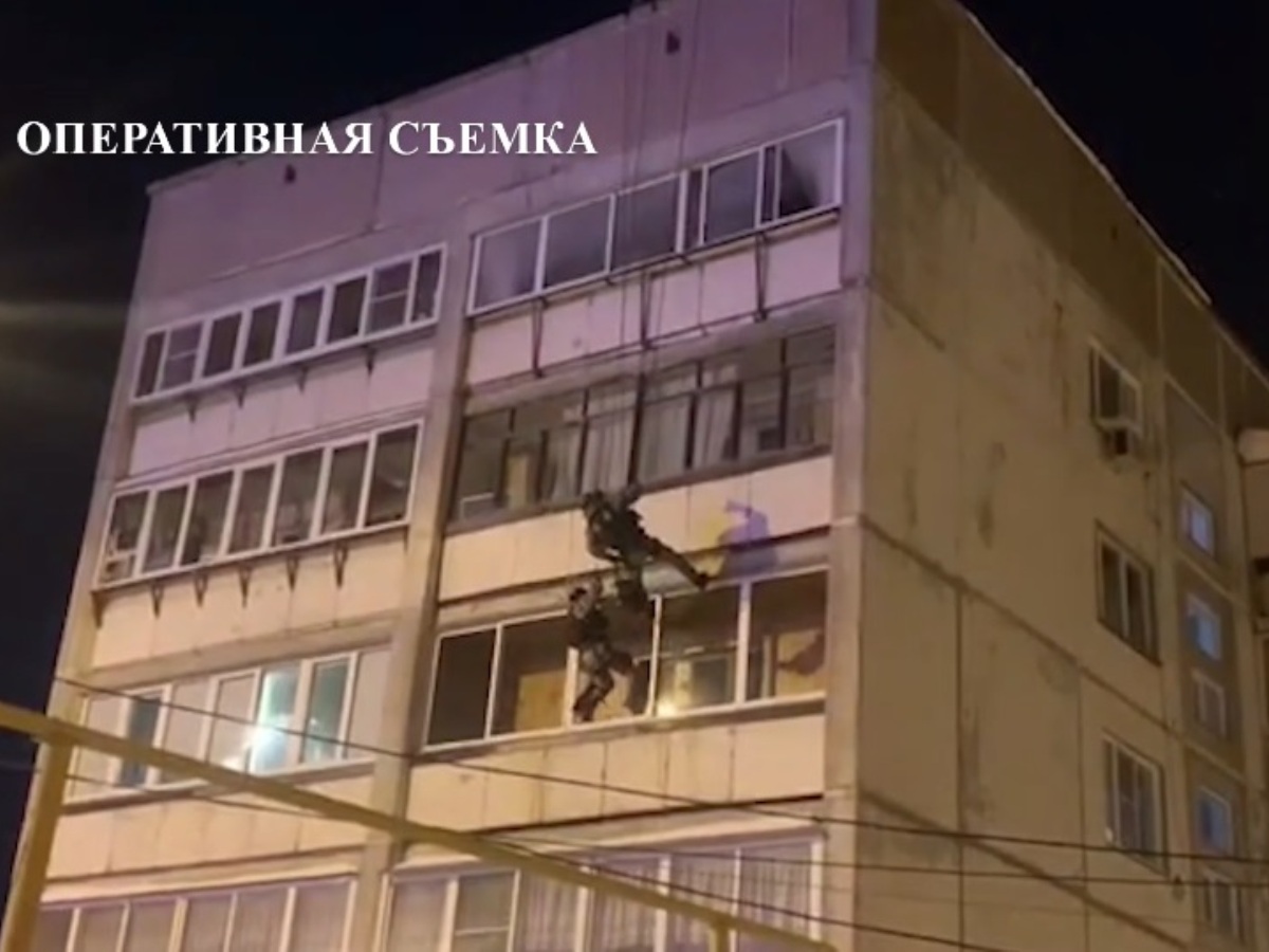 кадр из видео ГУ МВД