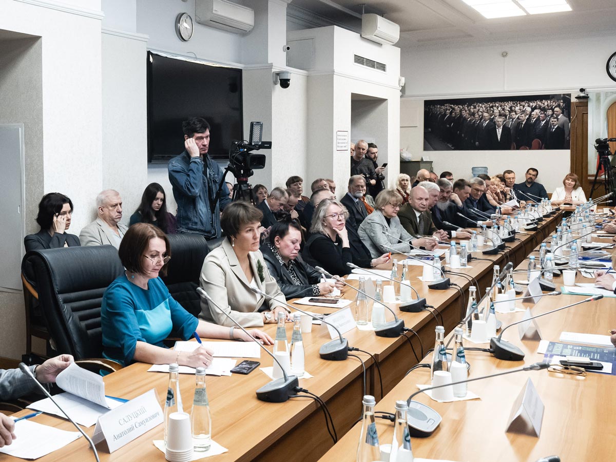 Литературное возрождение: государственная поддержка для творческого сообщества