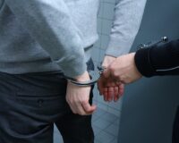 Неадеквата скрутили силовики