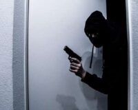 Житель Ефремово осужден за ограбление магазина с игрушечным пистолетом