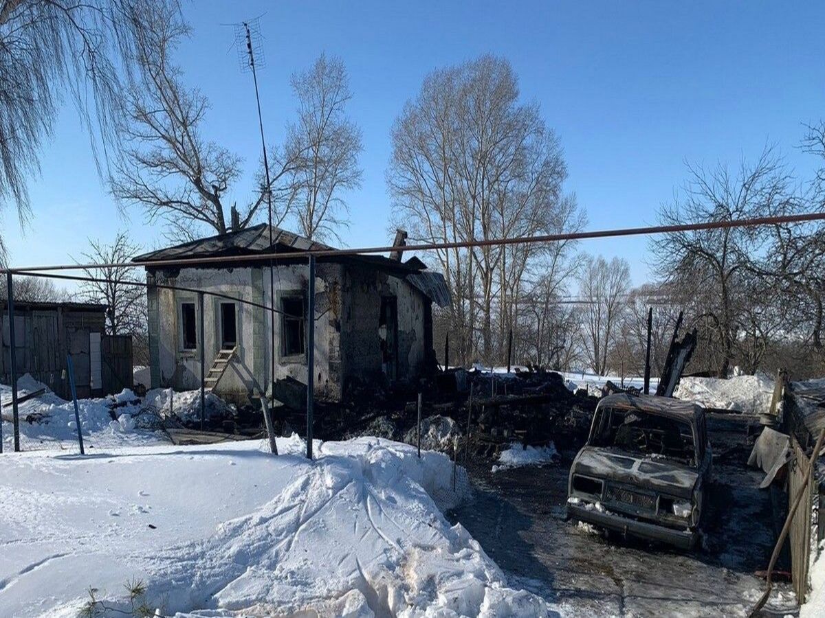 Названа причина пожара в Захаровском районе Рязанской области, где погибли мужчина и женщина