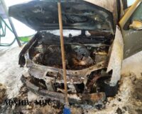 сгоревшая машина