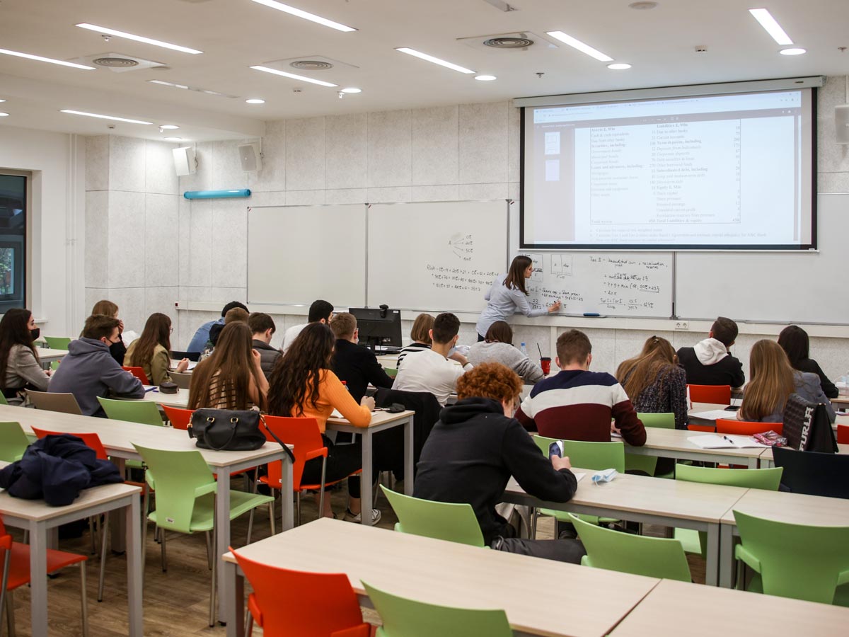 «Я б в нефтяники пошел…»