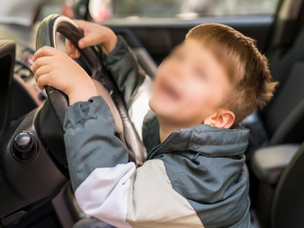 В Астрахани 8-классник угнал машину матери и разбился вместе с другом