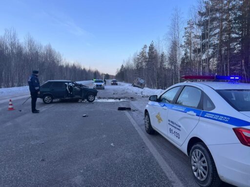 В ДТП с автомобилем депутата в Свердловской области погиб 22-летний парень