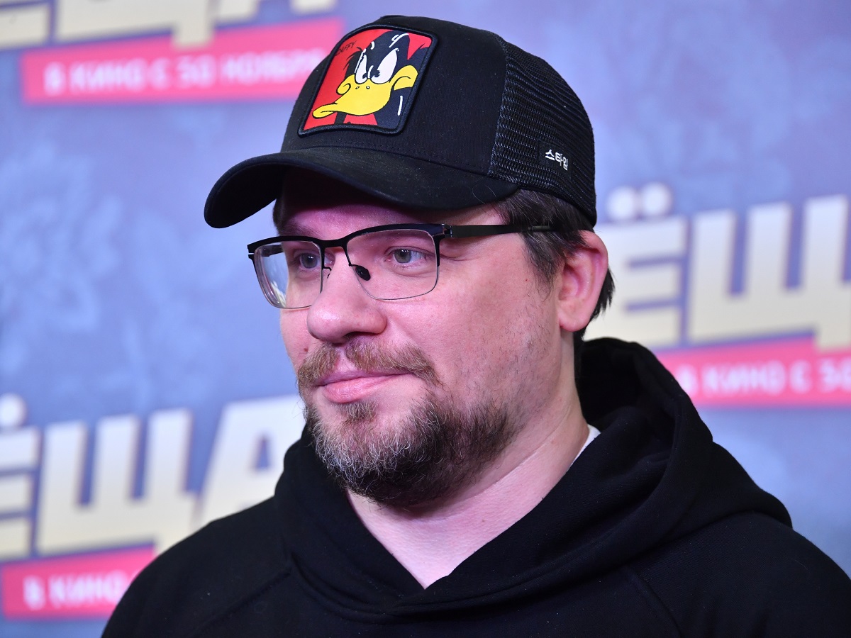 «Что он устроил с залом»: Гарик Харламов назвал своего главного конкурента на сцене