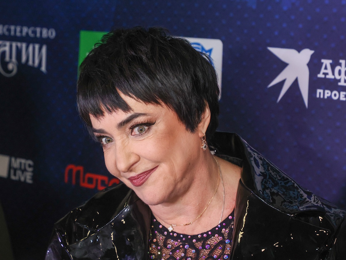 Сменила род деятельности: Лолита покинула страну после отмены выступлений