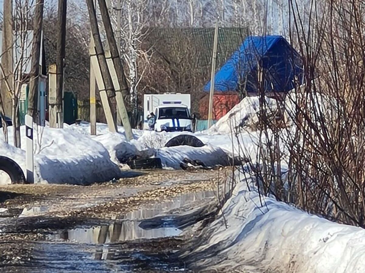В Спасском районе Рязанской области на огороде обнаружили закопанный труп женщины