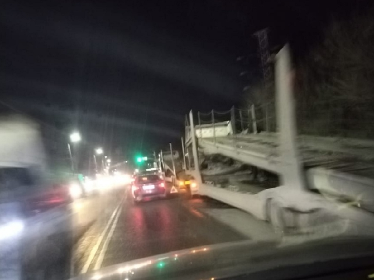 В Туле на улице Рязанской в районе авторынка столкнулись два автовоза