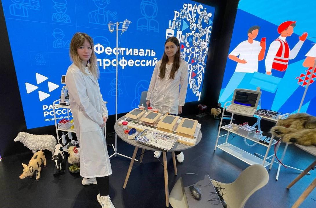 b1muom09chy08083343904