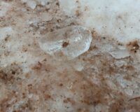 В Кинешме Ивановской области на мужчину рухнула глыба льда