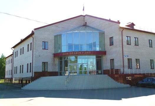 Лихая боровичанка, в прошлом четырежды судимая, заявила о краже её паспорта