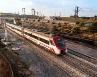 электричка еще