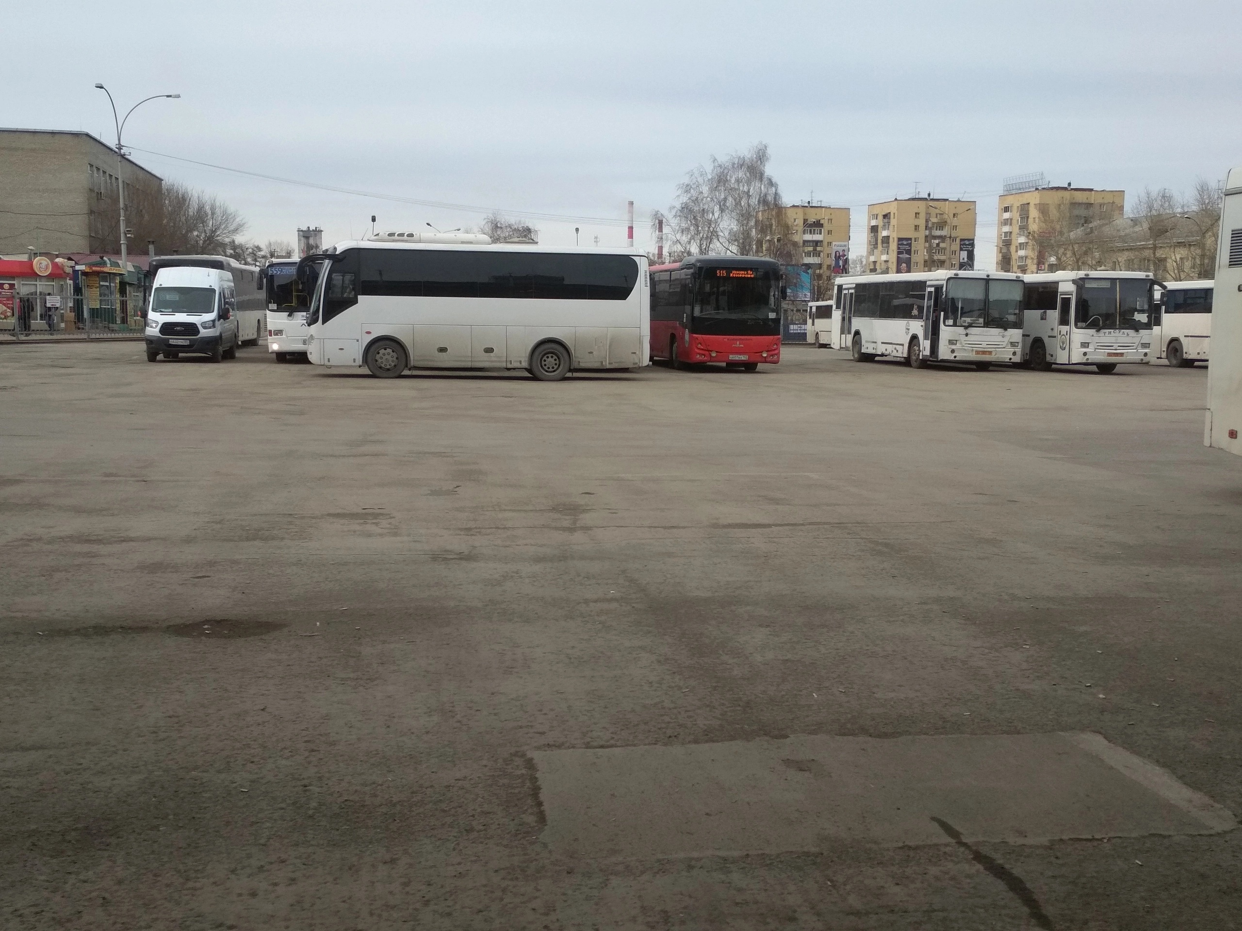 В Савинском районе 13 детей из сел теперь ездят в школу на автобусе