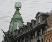 Ветер и мрак: Санкт-Петербург оказался на пути циклонических вихрей