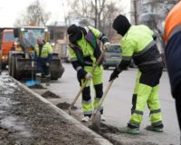 чистят Вологду