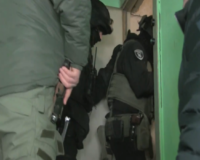 Правоохранители на задержании