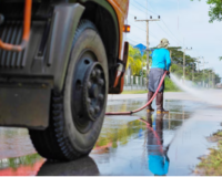 «Смоленскавтодор» начал убирать улицы города по ночам