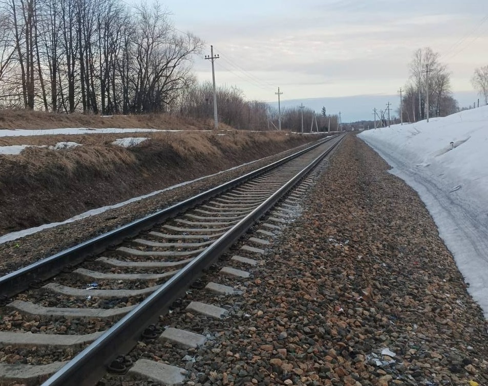 В Ивановской области 13-летний мальчик попал под электропоезд