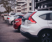 Мусор не вывозят из-за стоянки автомобилей. Что нам, жильцам, делать?