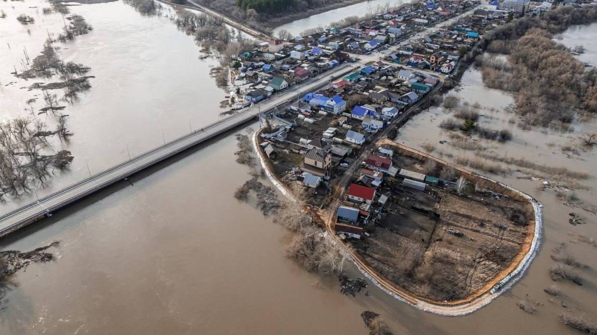 Уровень воды в реке Ишим в районе тюменского села Абатское побил исторический рекорд