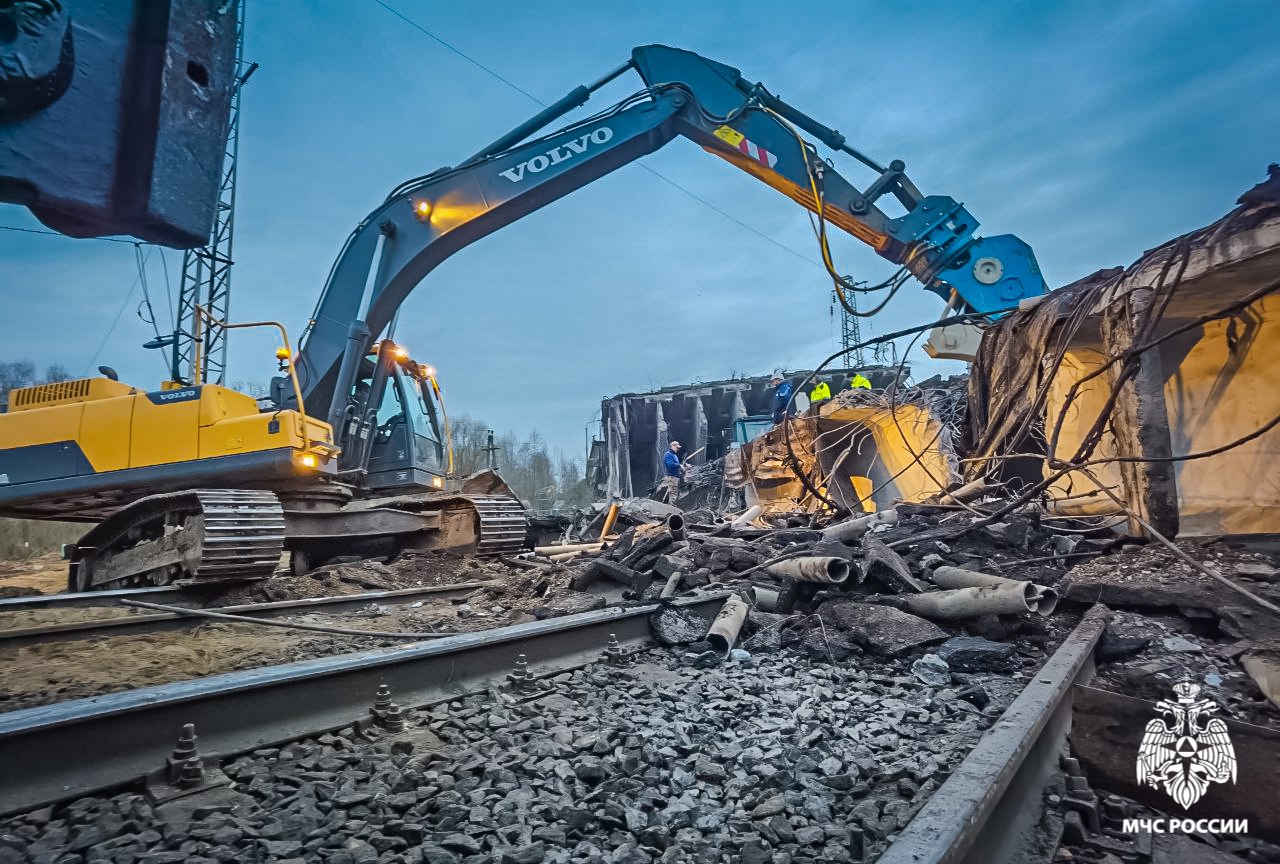В Вязьме демонтировали газопровод на участке обрушения Панинского моста