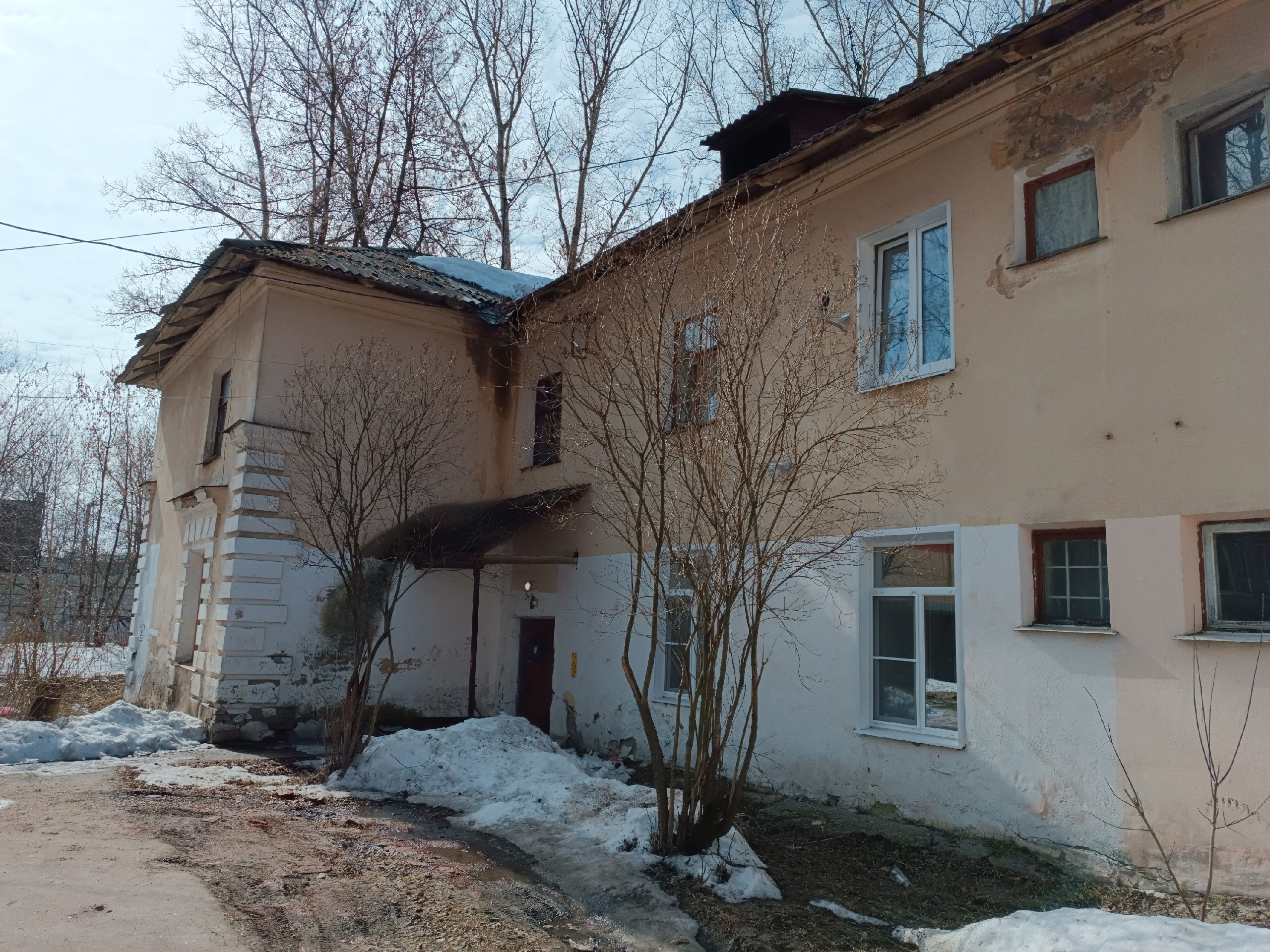 В Иванове прокуратура устроила нагоняй главе города за старый дом на Карьерной
