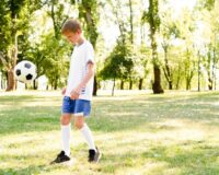 про футбол и мяч