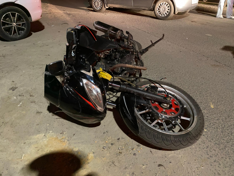 В Тамбове женщина на иномарке сбила мотоциклиста без прав с пассажиром