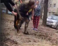 Около детской площадки в Заднепровье мужчина устроил самосожжение