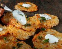 Магия на кухне: всего два ингредиента превращают драники в шедевр кулинарии