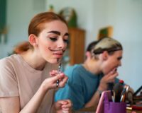 Гороскоп на 28 апреля: Овен будет счастлив в любви, Козерог получит награду за свои труды